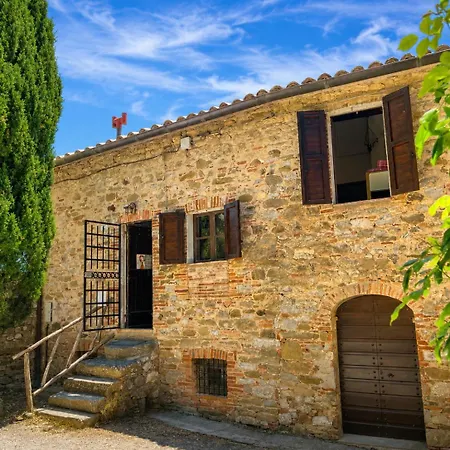 Castello Di Mongiovino Vecchio 