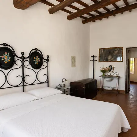 Castello Di Mongiovino Vecchio 
