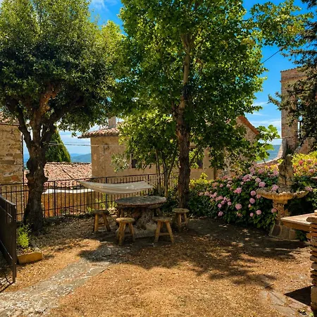 Castello Di Mongiovino Vecchio 